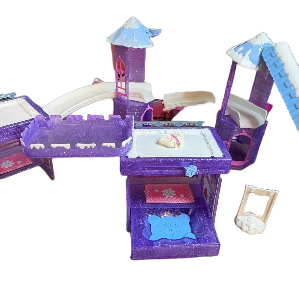 Polly Pocket Snow Cool Hotel Glitter Purple Winter Castle Playset Retro Toy